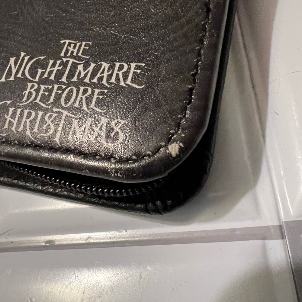 Disney The Nightmare before Christmas Black Leather Wallet - Picture 5 of 6